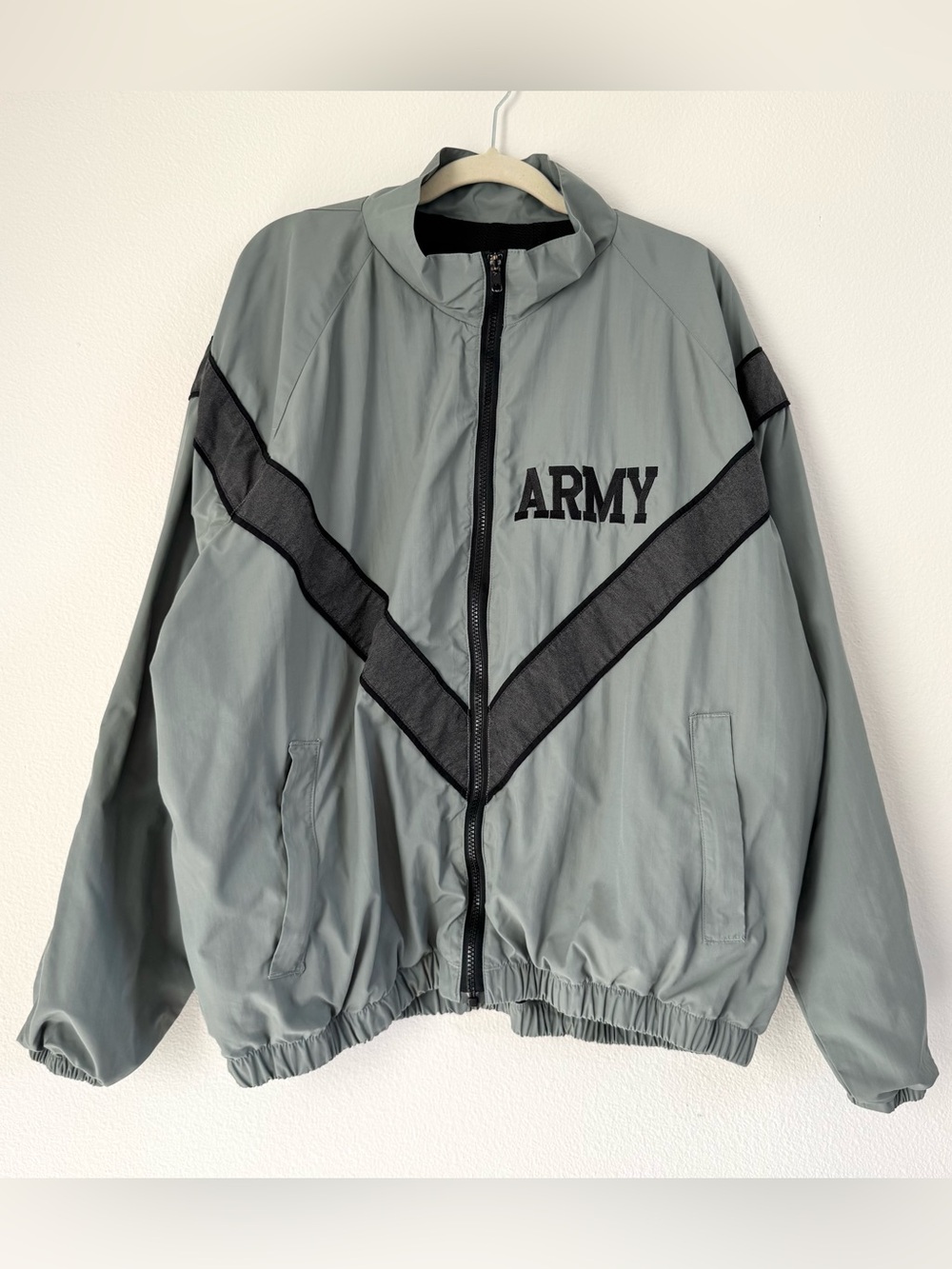 Vintage US Army IPF Windbreaker Jacket